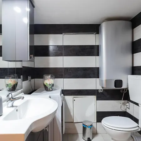 2 Suite Con 2 Bagni Privati - De Angeli Suites Milan Exterior photo